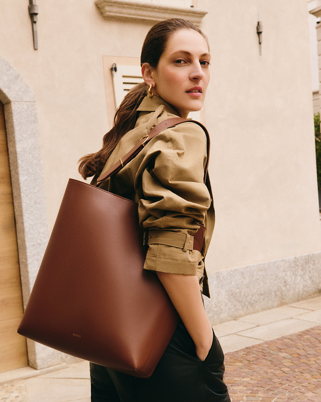 Oversized Linea Bag
