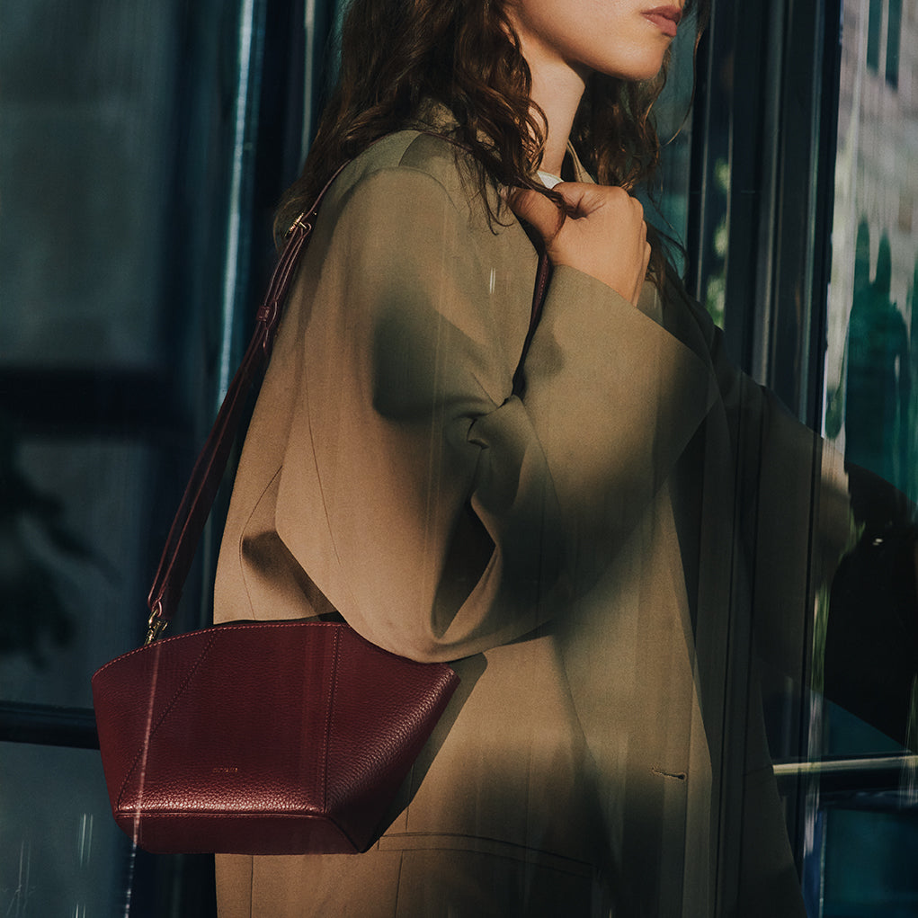 Forma Pouch