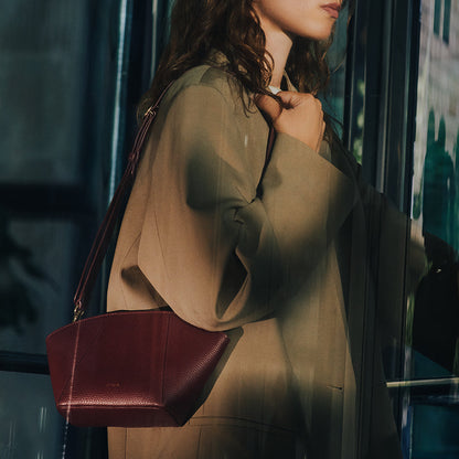 Forma Pouch