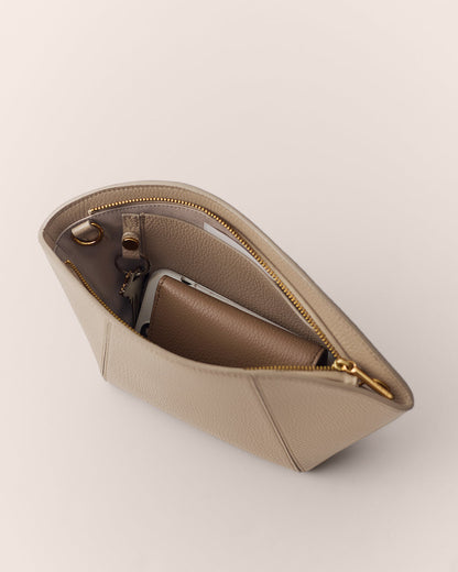 Forma Pouch