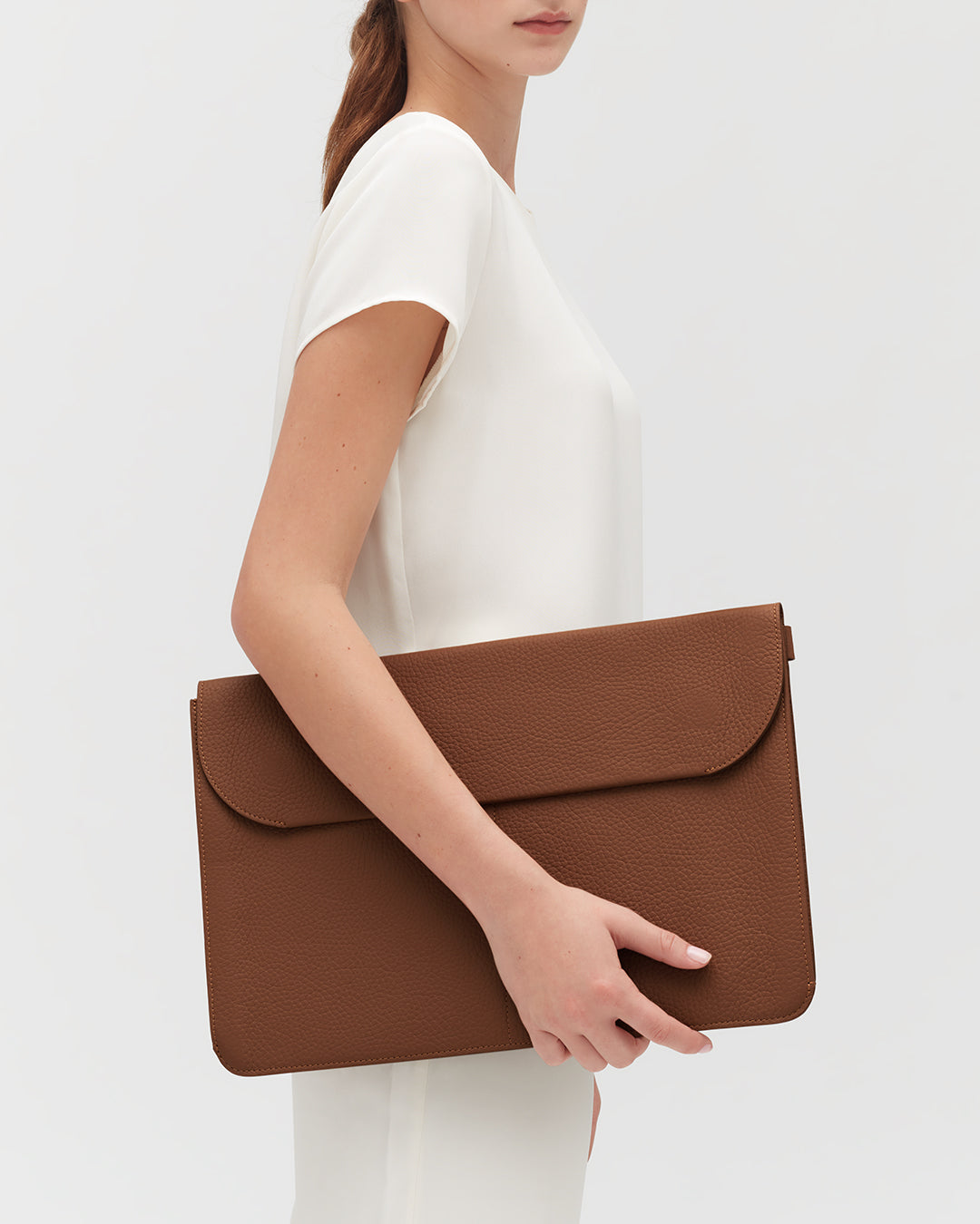 Tech Carryall 16-inch