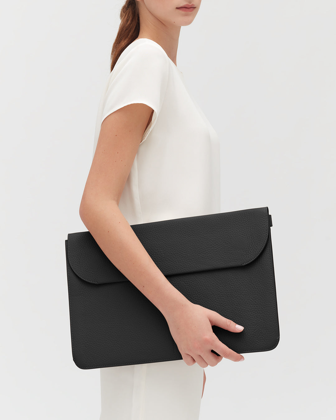 Tech Carryall 16-inch