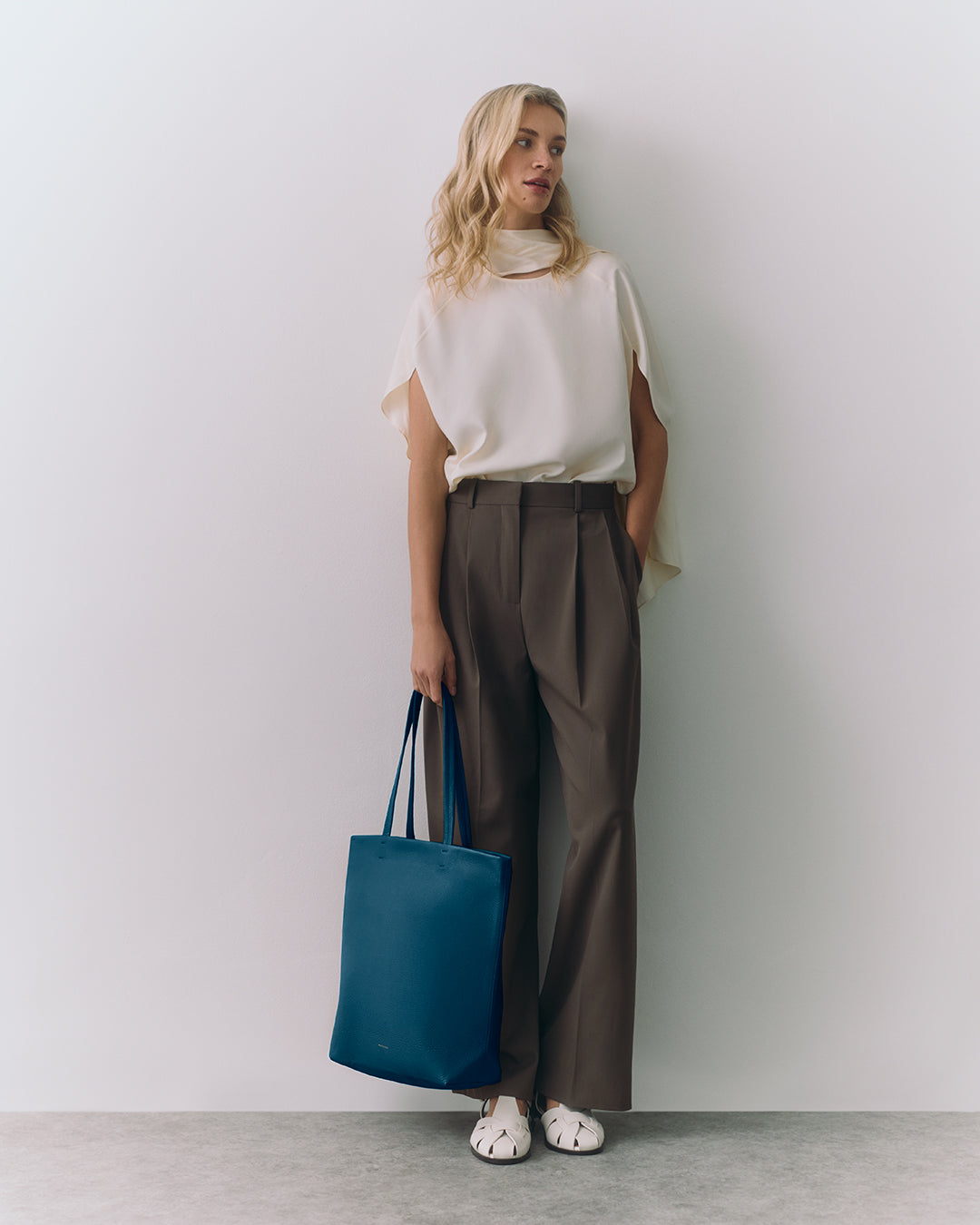 Tall Easy Tote (Previous Version)