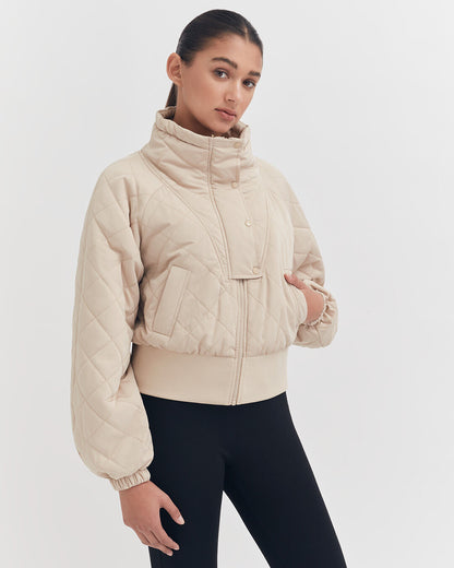 Balloon Sleeve Light Puffer
