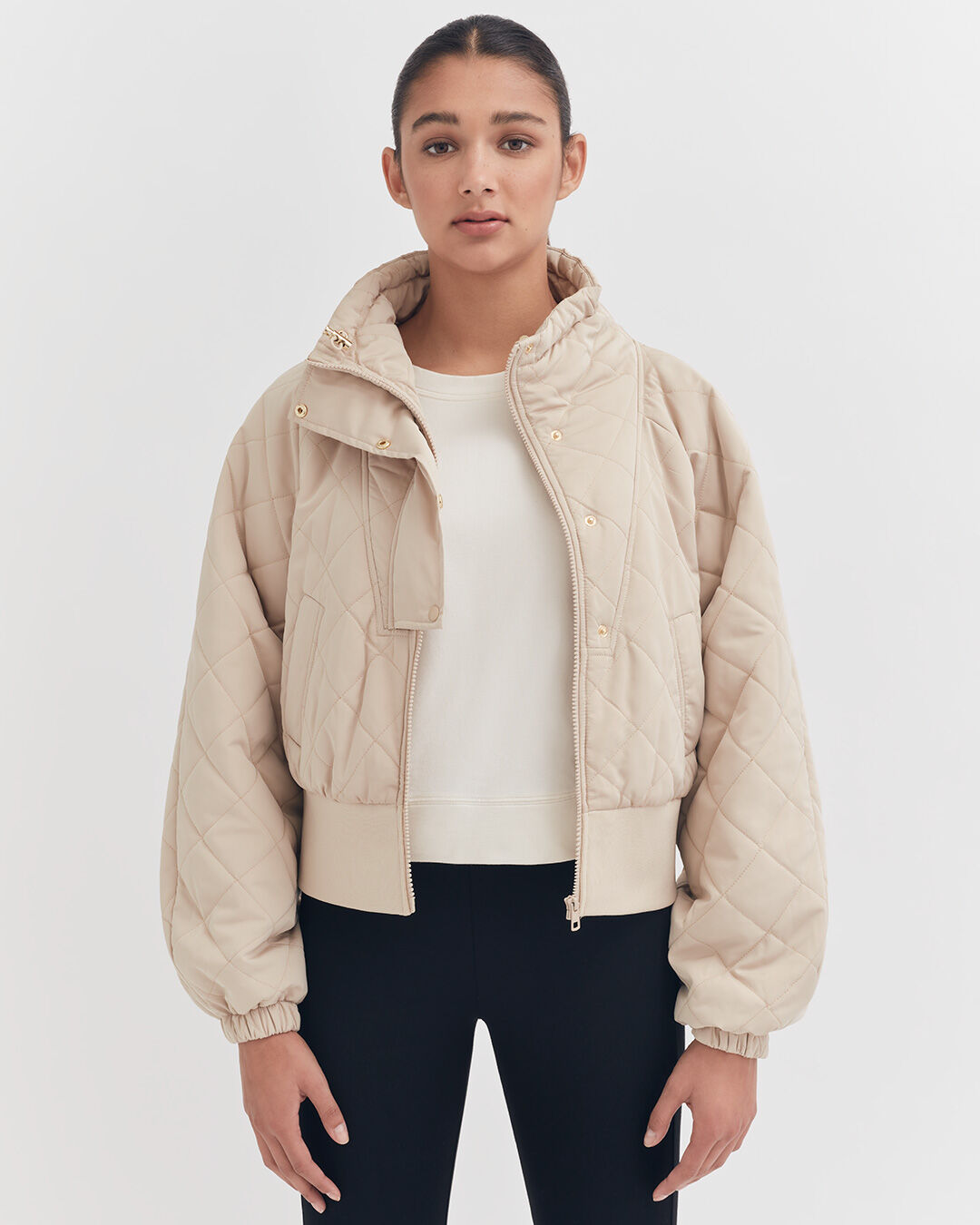 Balloon Sleeve Light Puffer