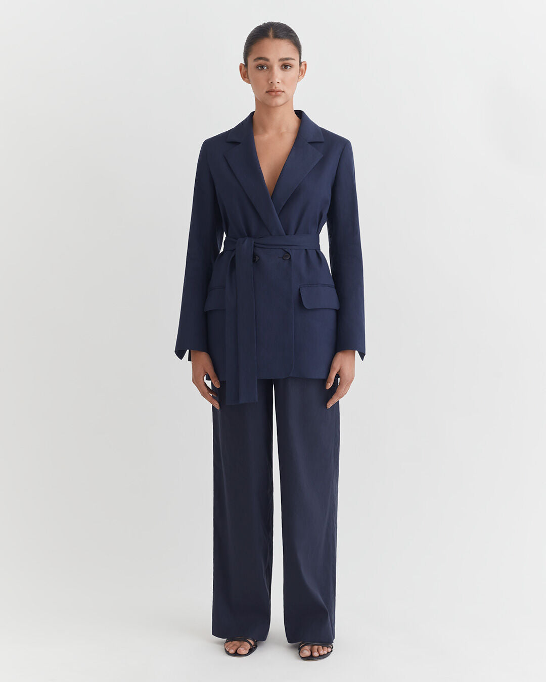 Linen Relaxed Blazer