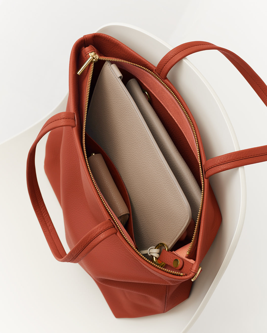 Tall Easy Zipper Tote