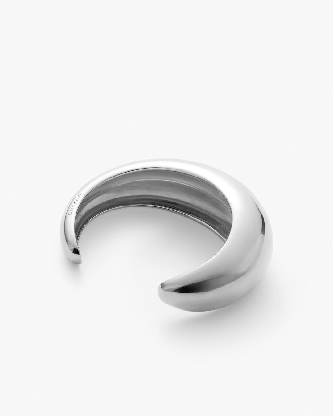 Sculpted Cuff