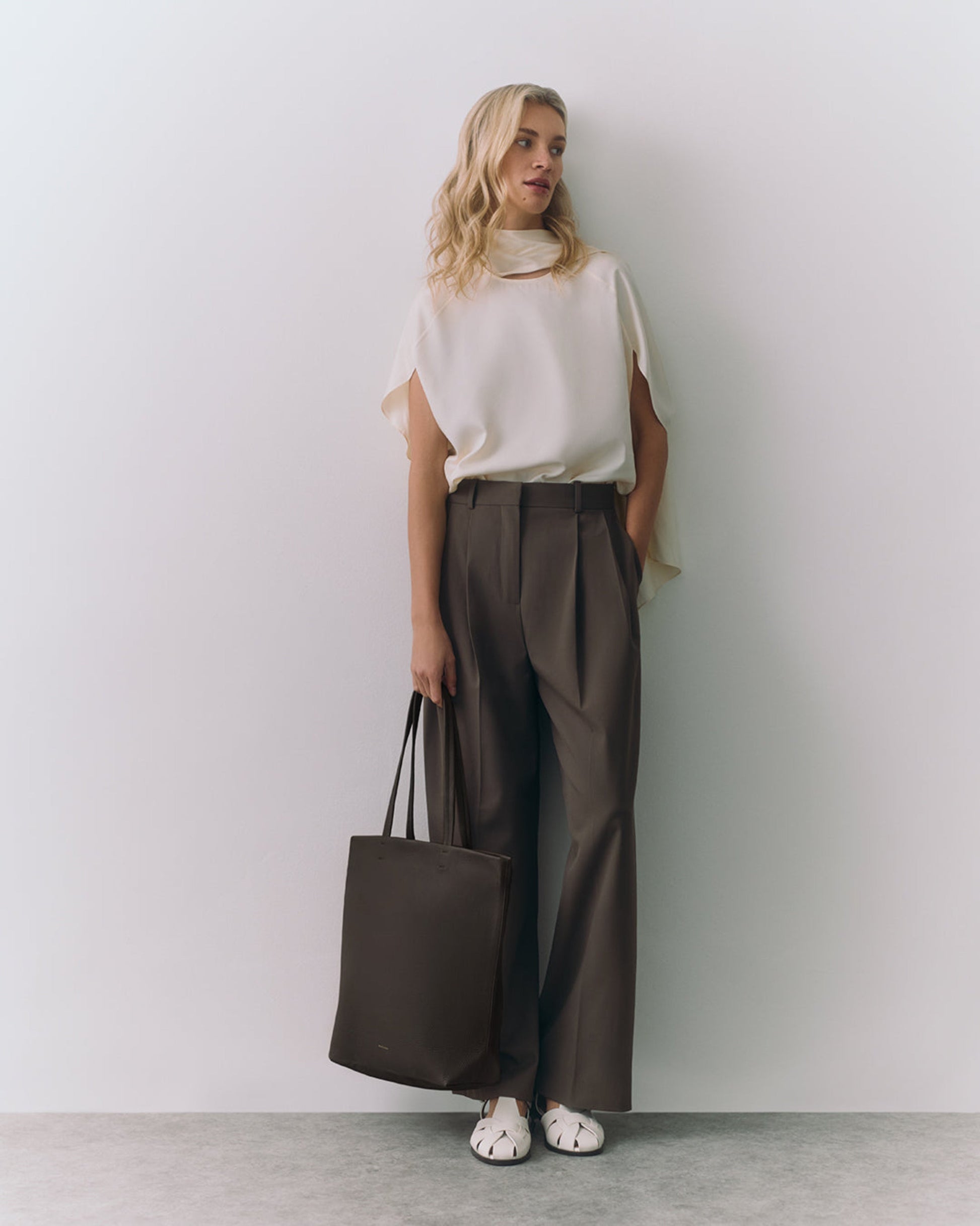 Tall Easy Tote (Previous Version)