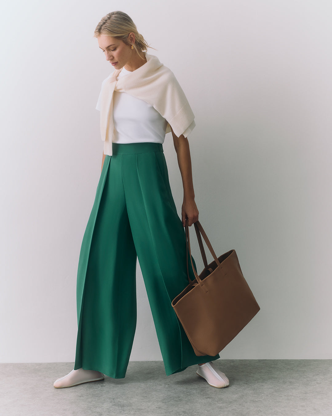 Silk Pleated Pant