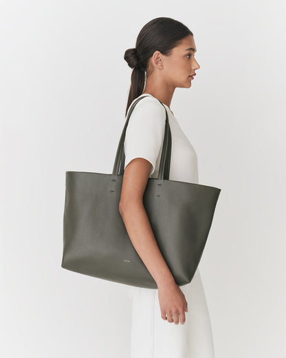 Classic Easy Tote (Previous version)