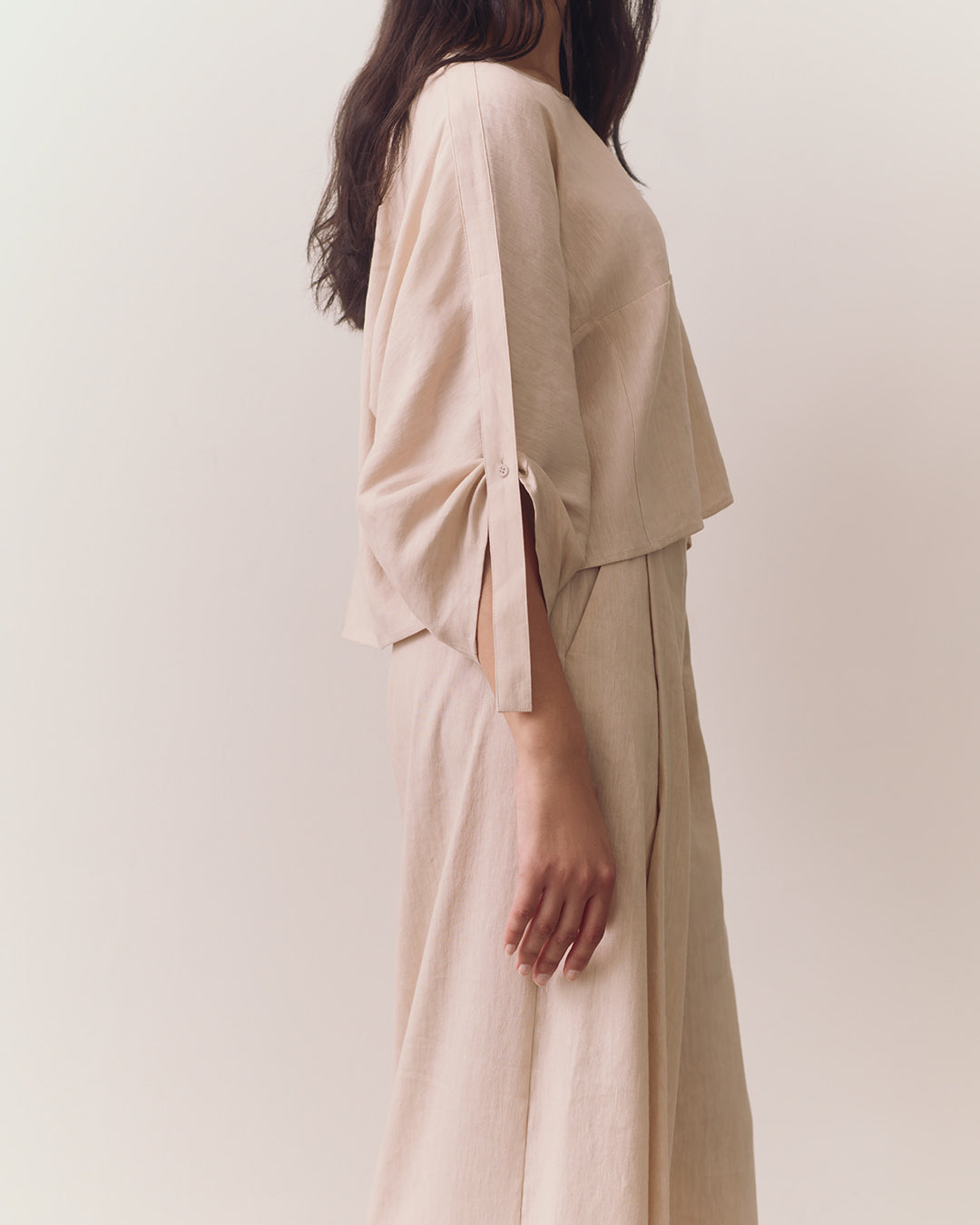 Linen Adjustable Sleeve Top