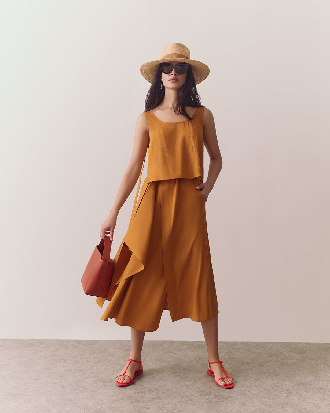 Linen Cropped Tank