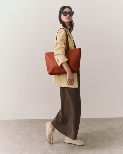 Small Easy Tote (Previous Version)
