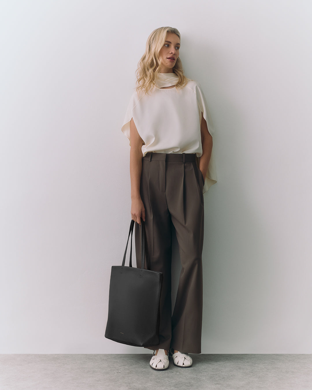Tall Easy Tote (Previous Version)