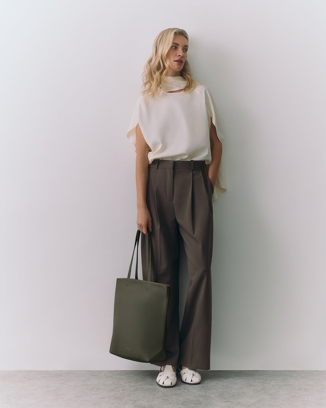 Tall Easy Tote (Previous Version)