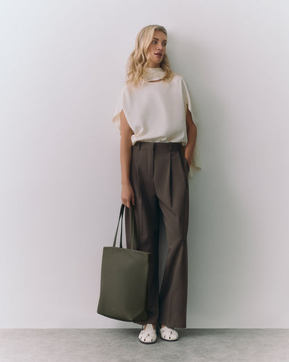 Tall Easy Tote (Previous Version)