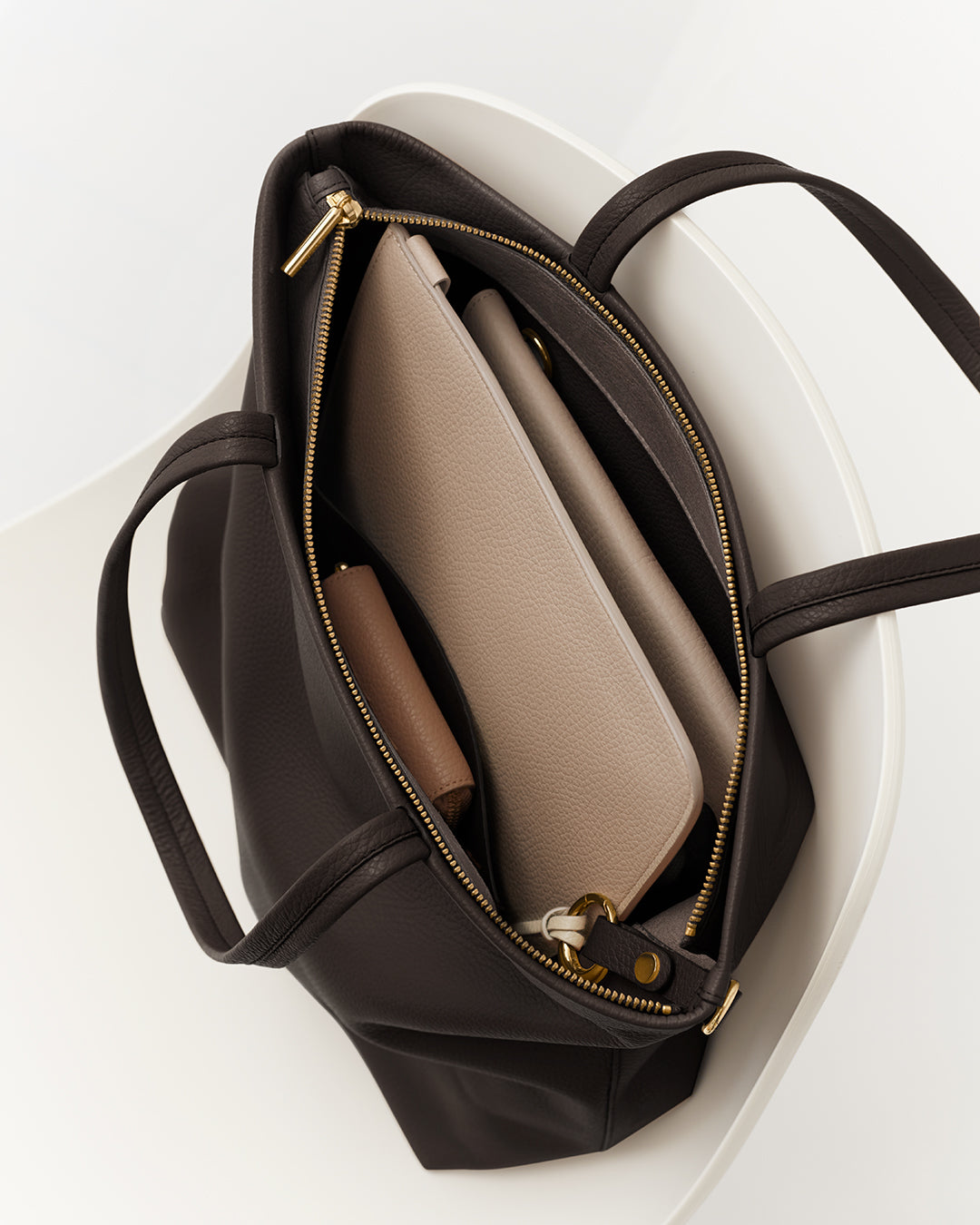 Tall Easy Zipper Tote