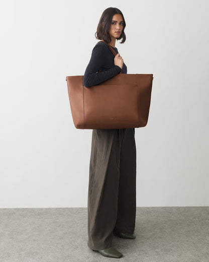 Easy Voyager Bag