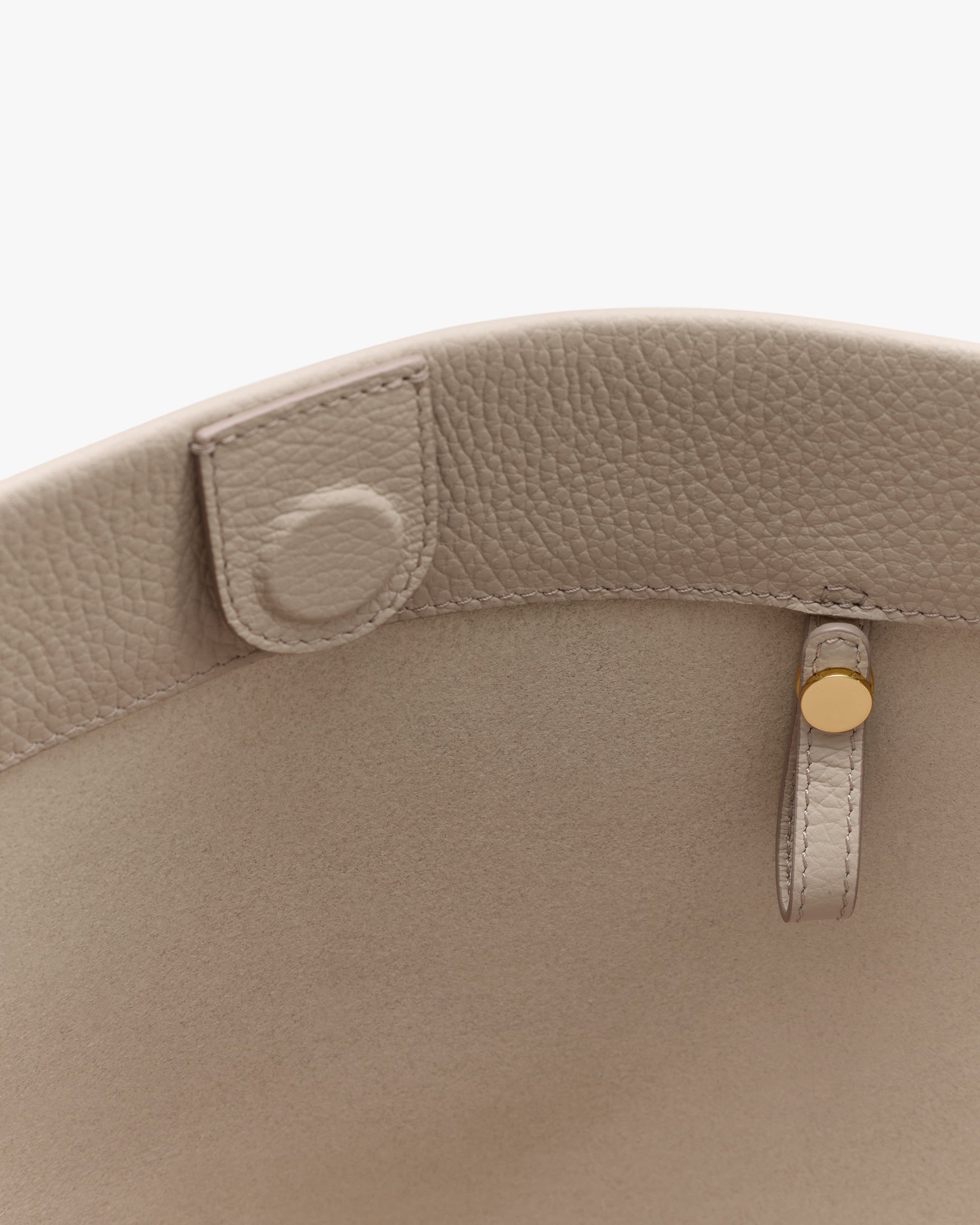Camina Bucket Bag