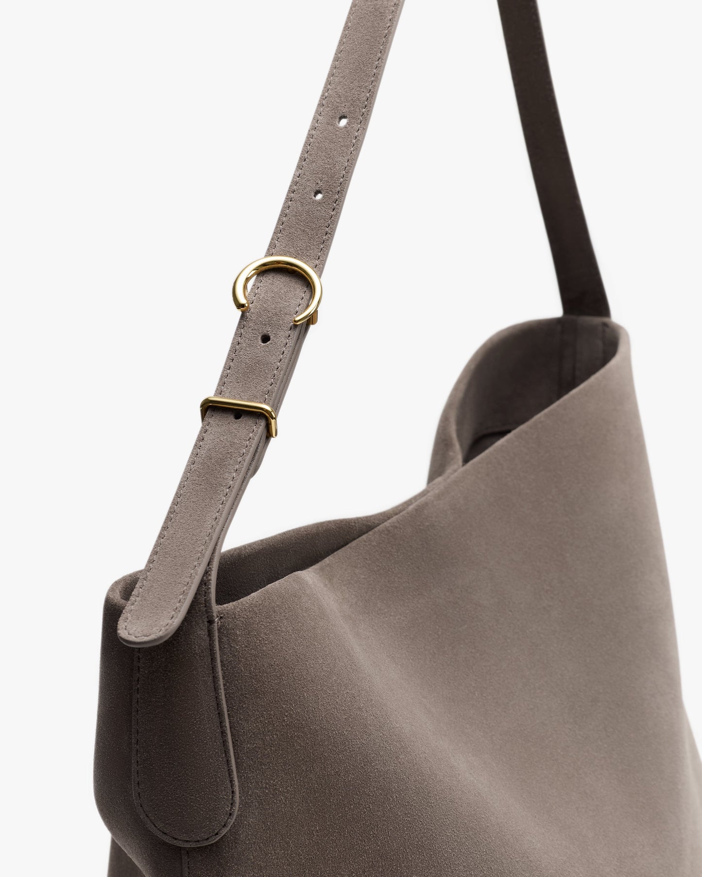 Camina Bucket Bag (Suede)