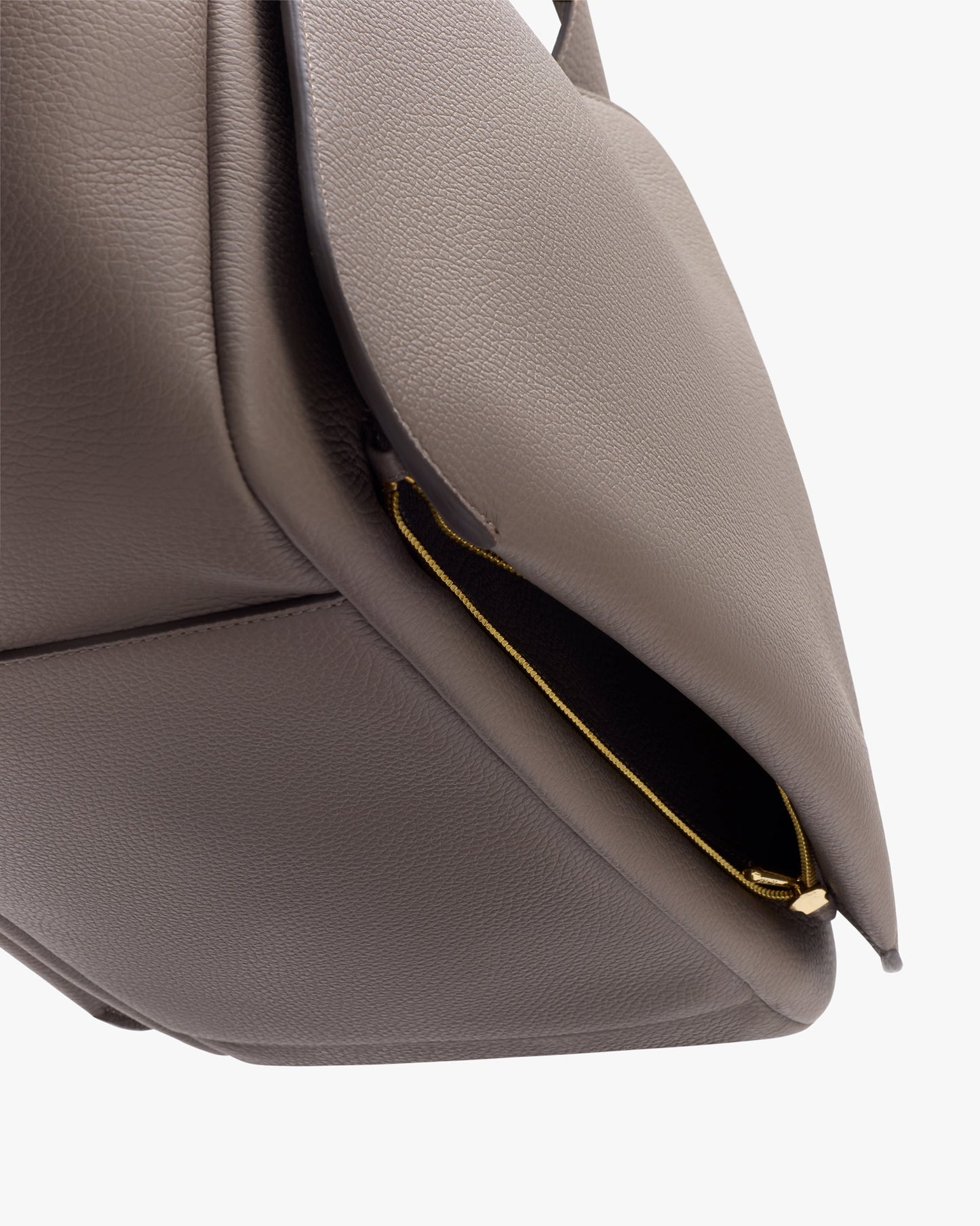 Mila Satchel