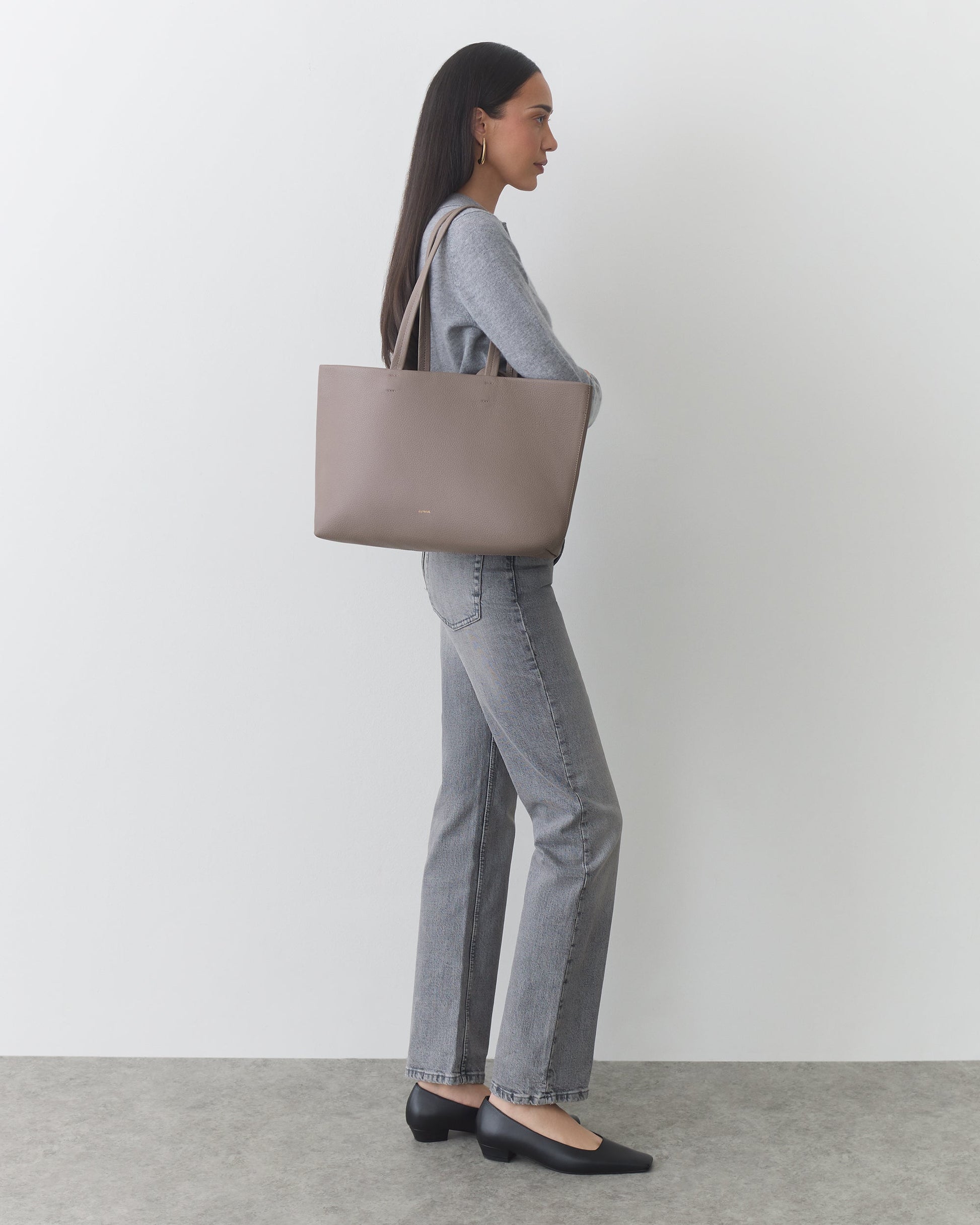 Small Easy Tote (Previous Version)
