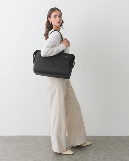 Forma Bowler Bag