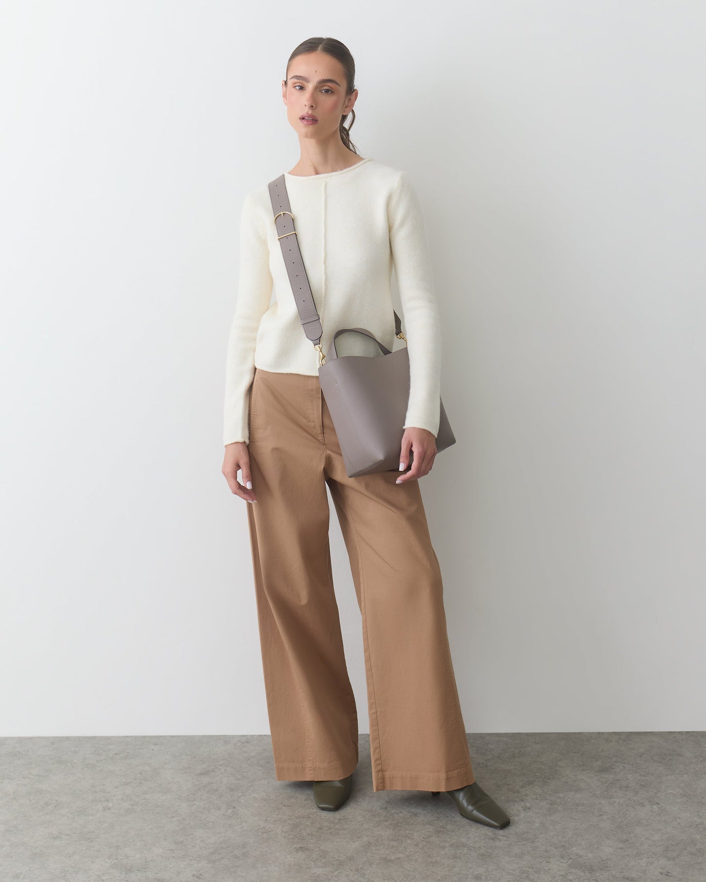 Linea Bucket Bag