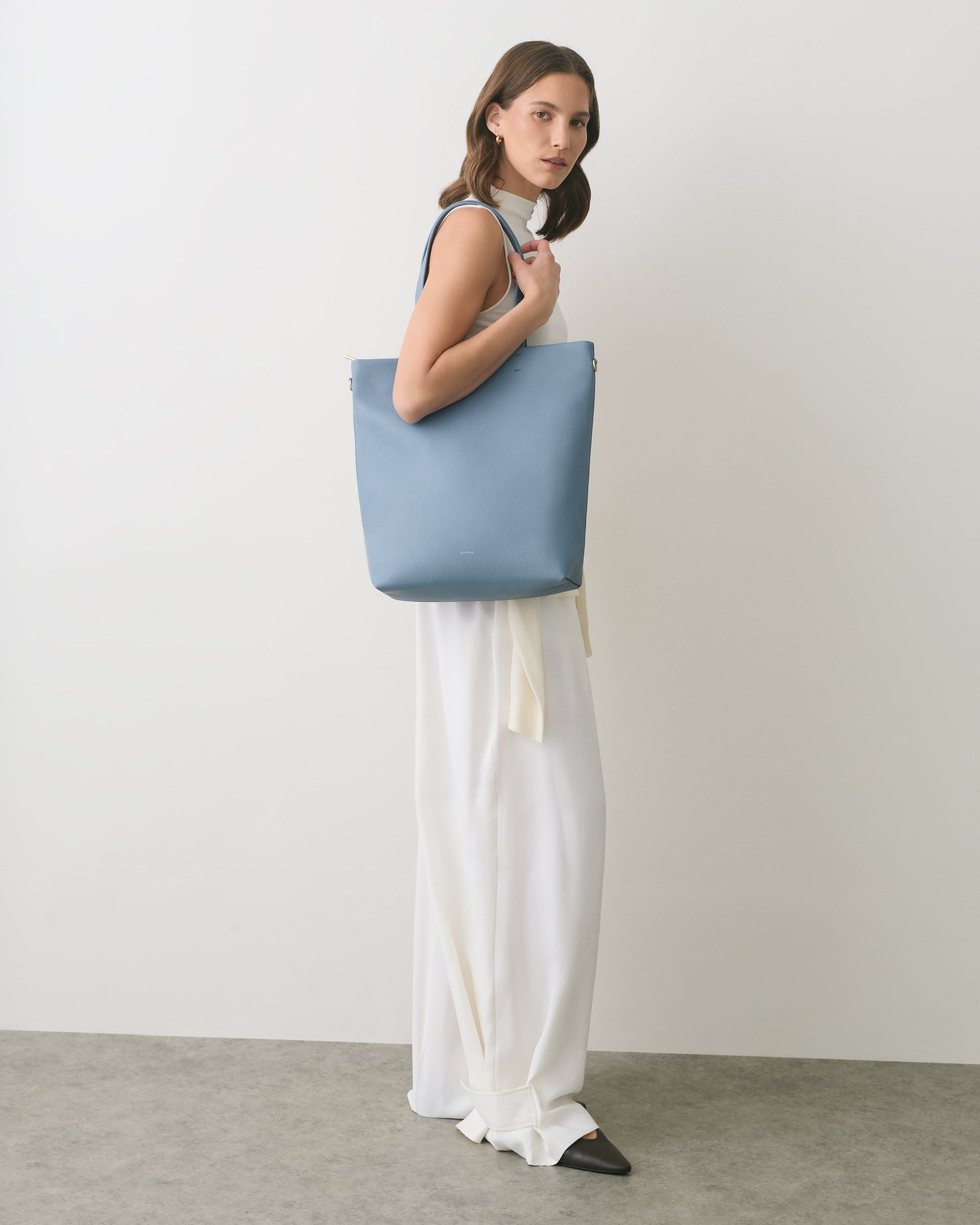 Tall Easy Zipper Tote