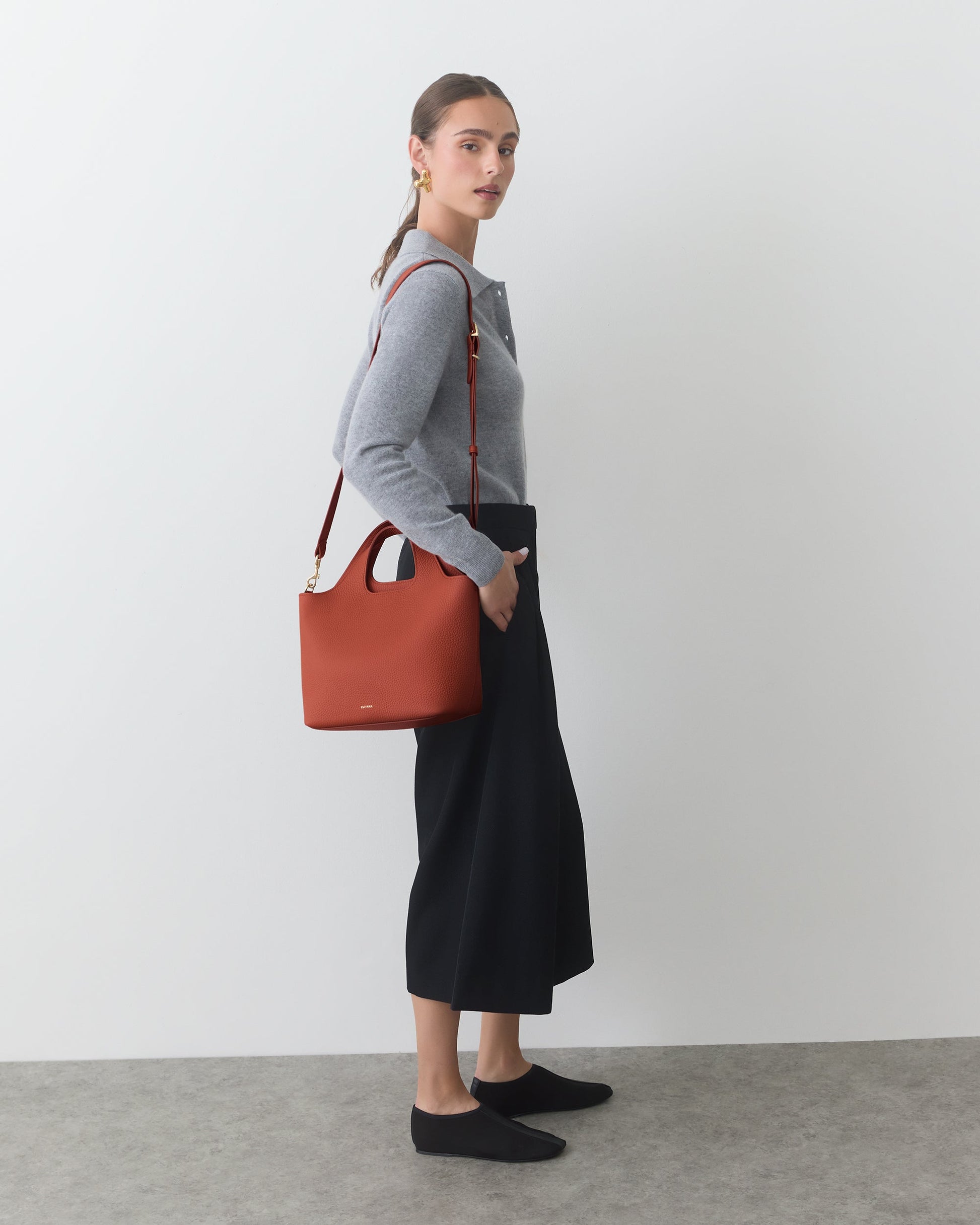 Small System Zipper Tote