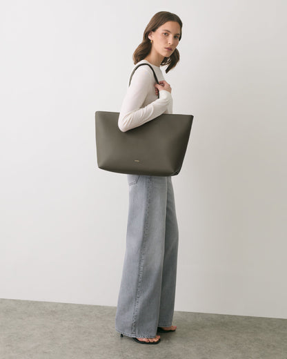 Classic Easy Tote (Previous version)