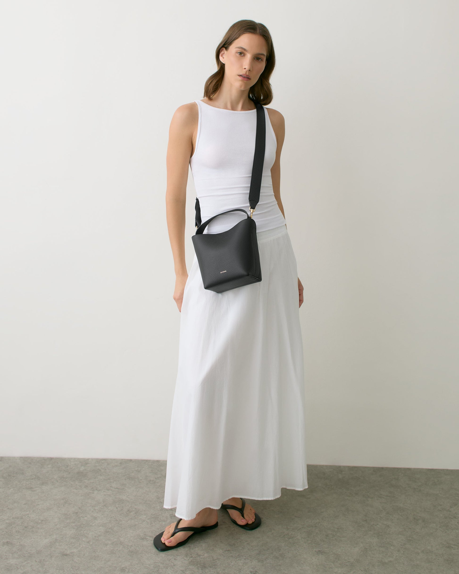 Mini Linea Bucket Bag