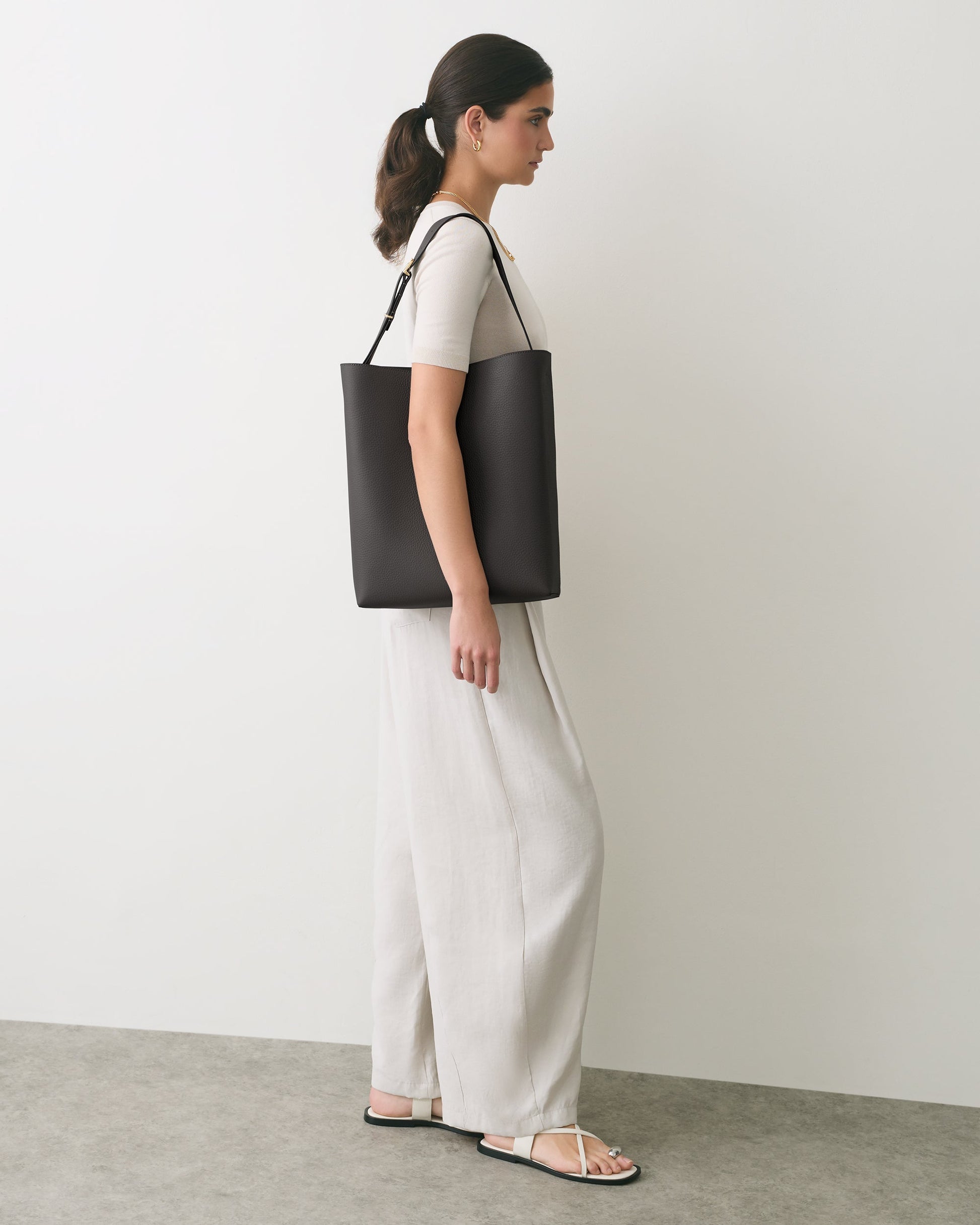 Oversized Linea Bag