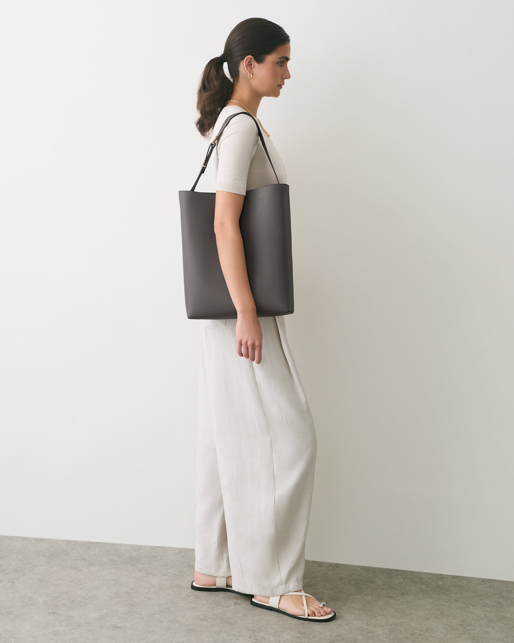 Oversized Linea Bag