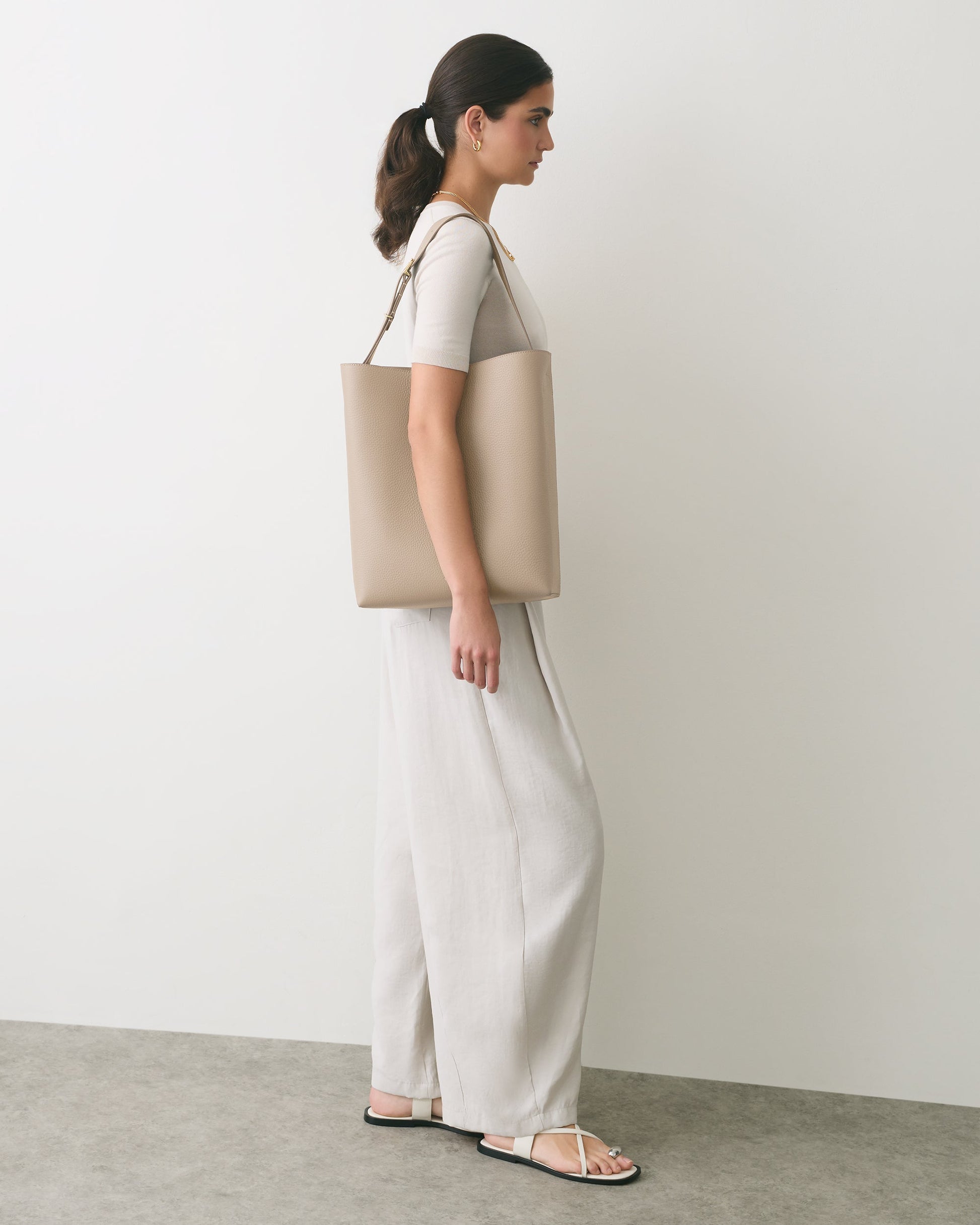 Oversized Linea Bag
