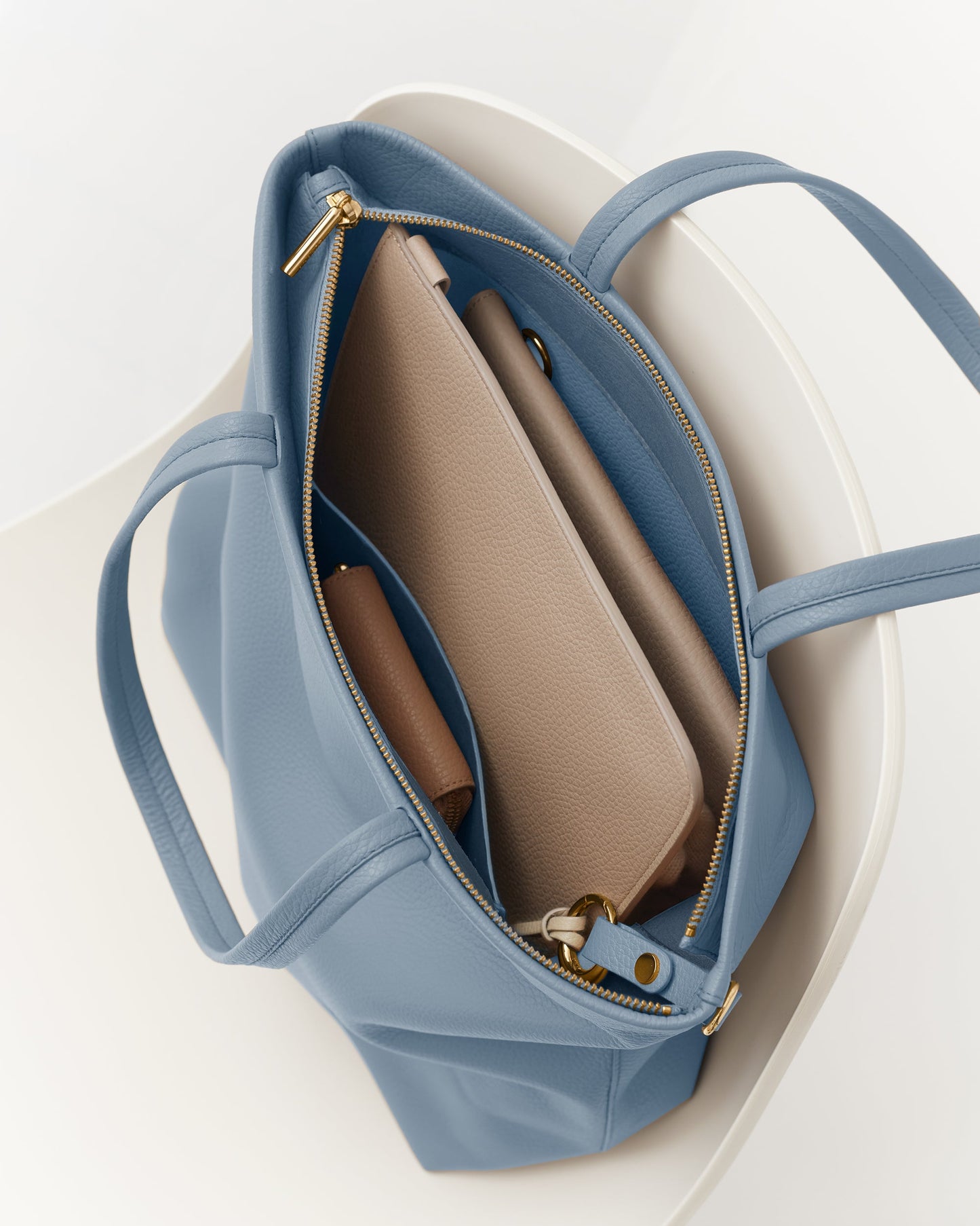 Tall Easy Zipper Tote
