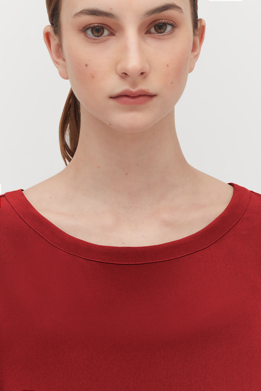 Silk Cropped Crewneck Tee