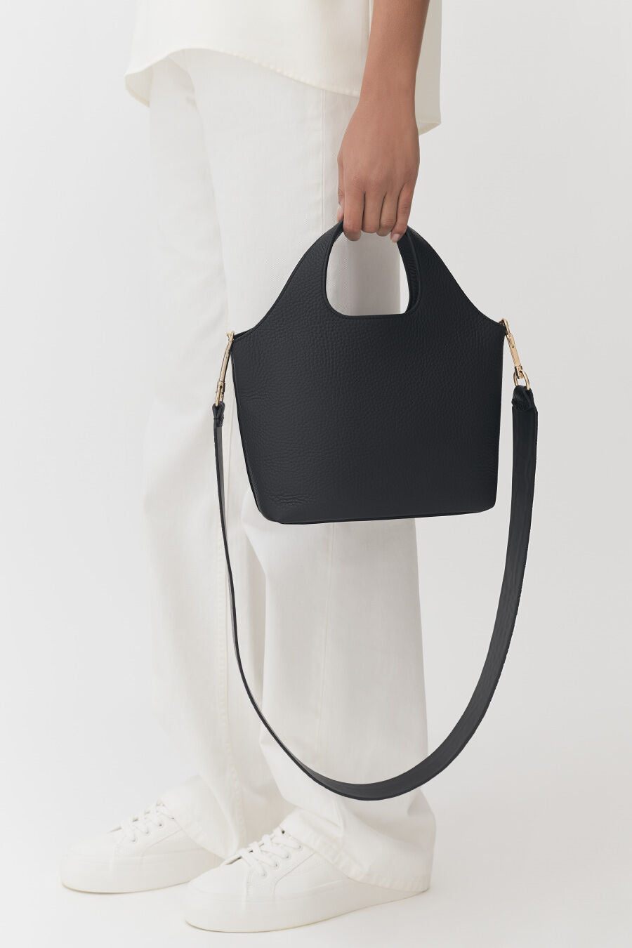 Wide Strap