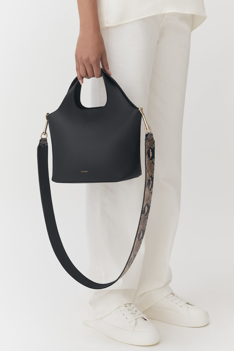 Wide Strap