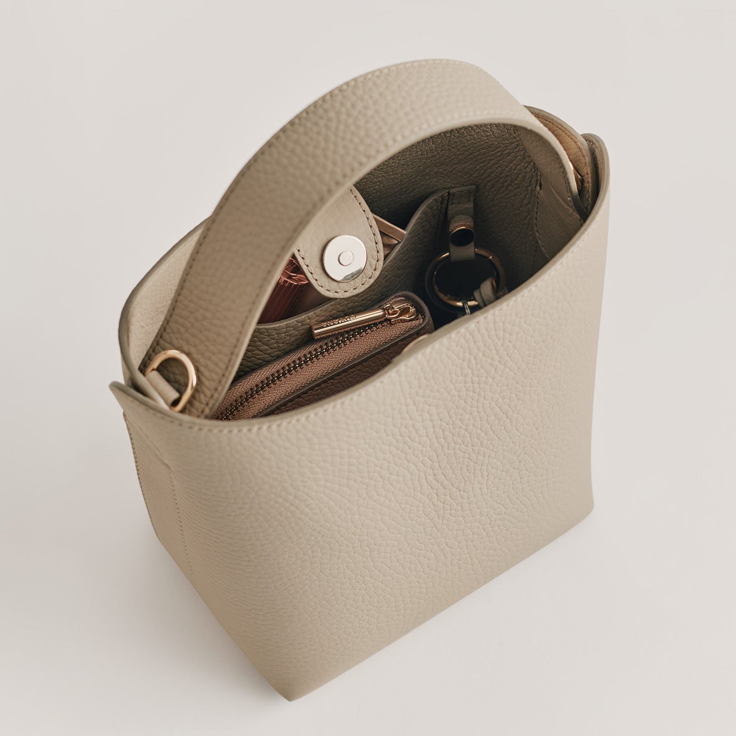 Mini Linea Bucket Bag
