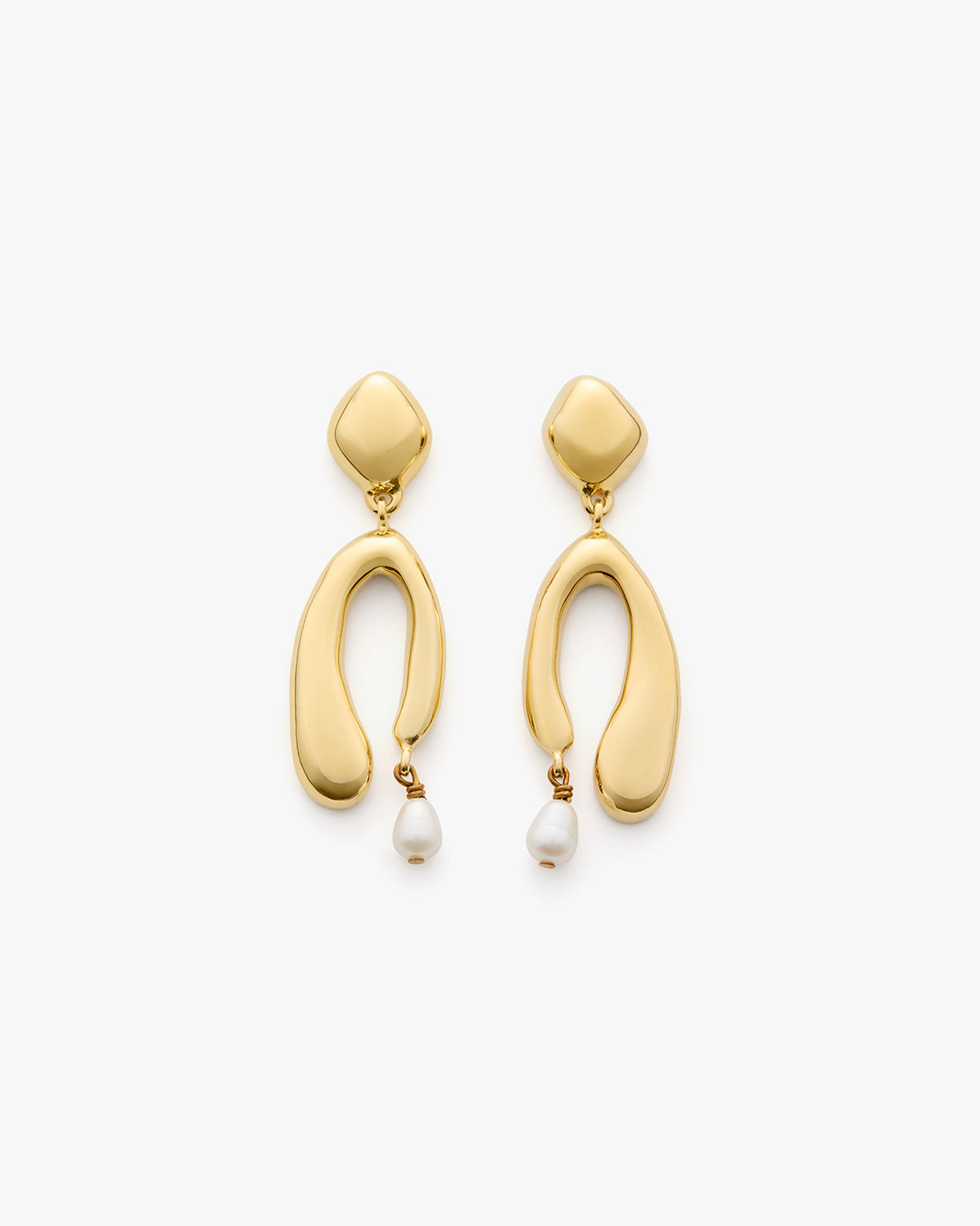 Nube Pearl Earrings