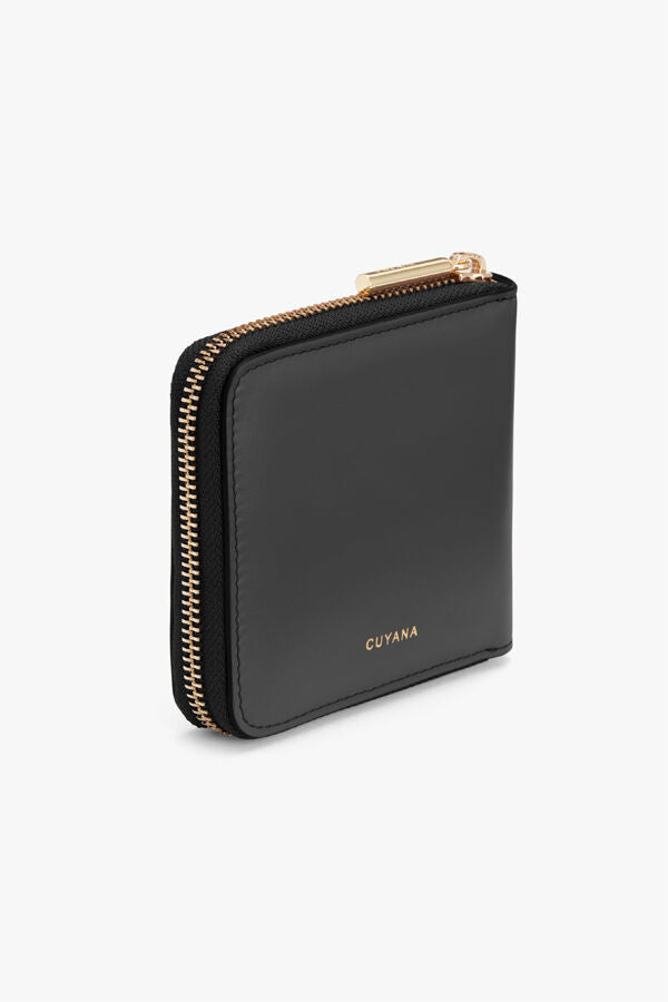 Small Classic Zip Around Wallet