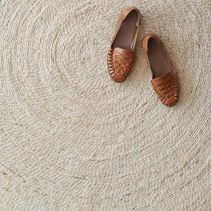 Rassi Handwoven Round Jute Area Rug - 4' Round