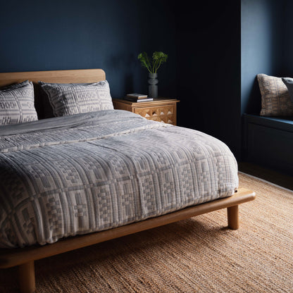 Ravi Platform Bed