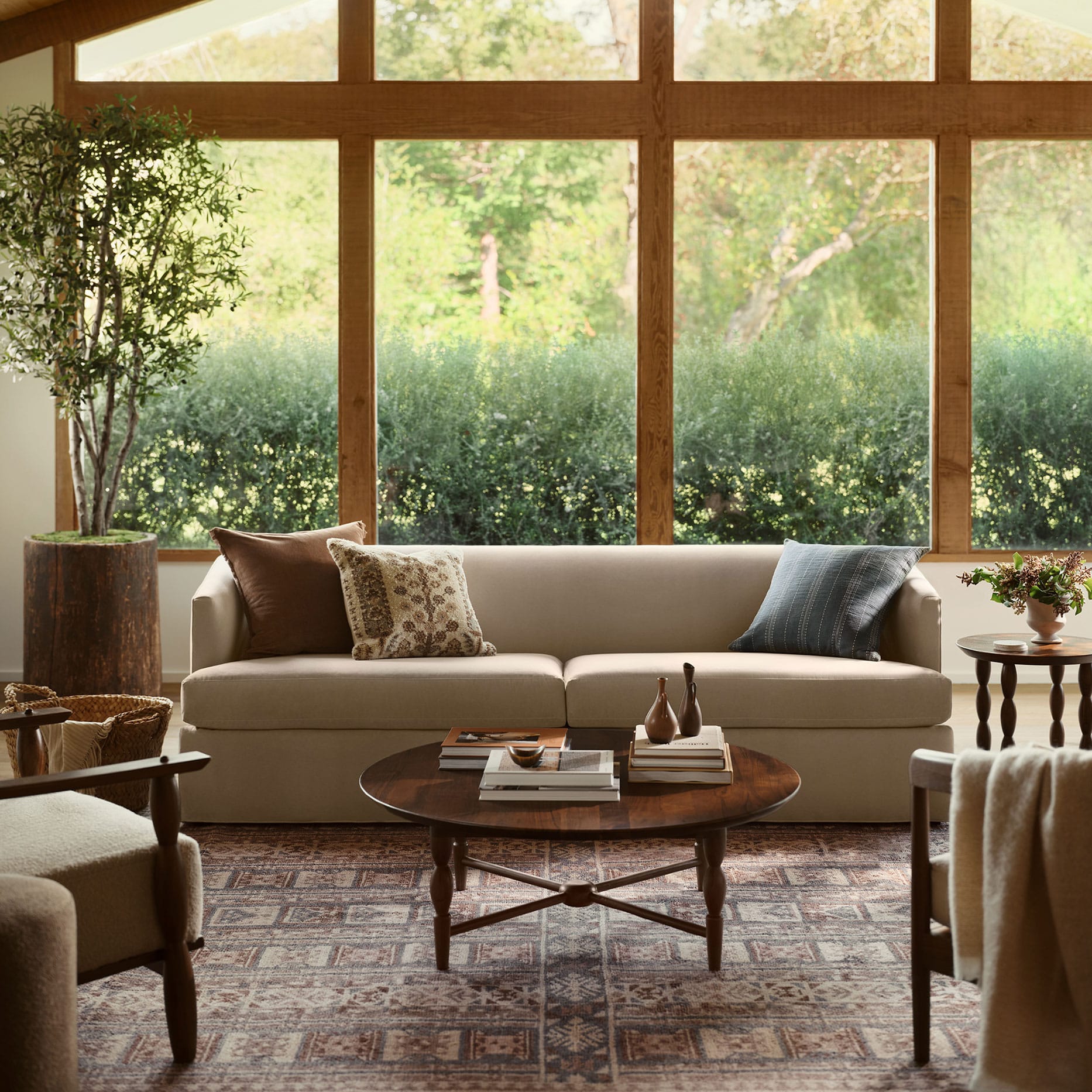 Ruthie Sofa