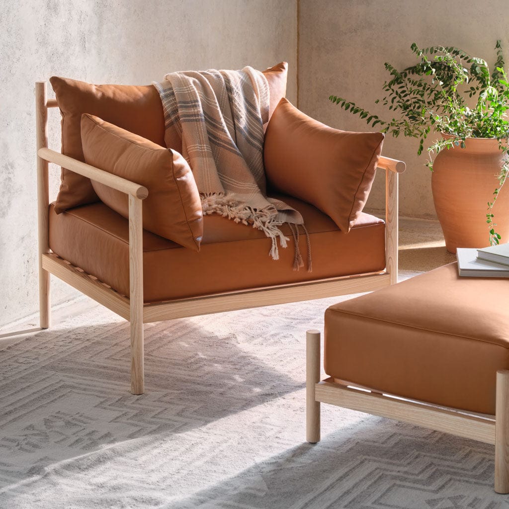 Santo Armchair