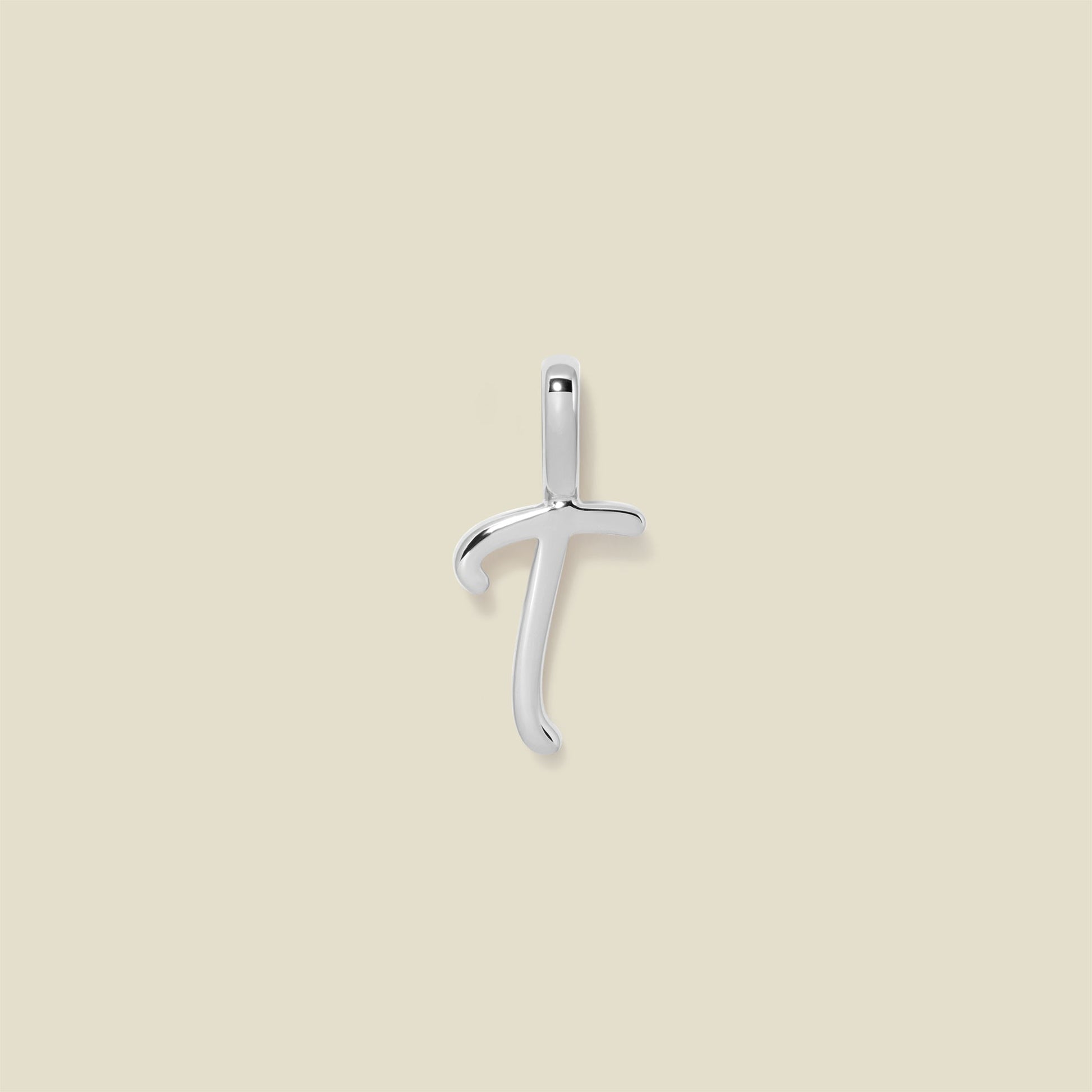Script Initial T Charm