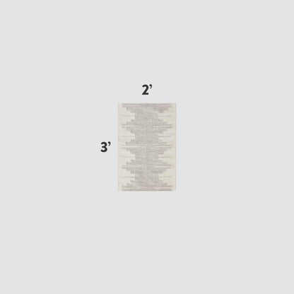 La Cima Handwoven Accent Rug - Grey