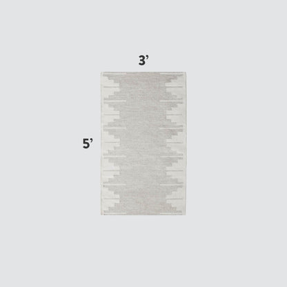 La Cima Handwoven Accent Rug - Grey
